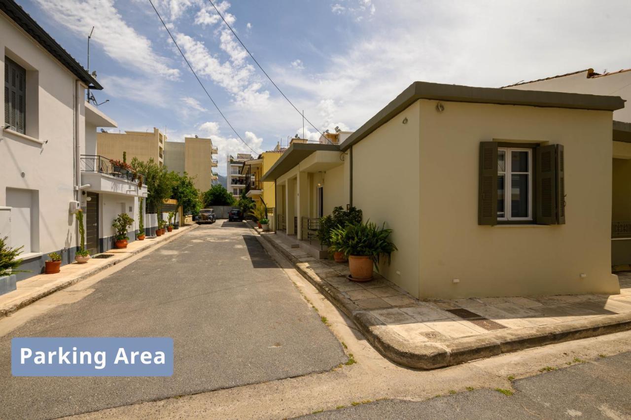 Linas Home - Kalamata Mediterranean Villas Екстер'єр фото